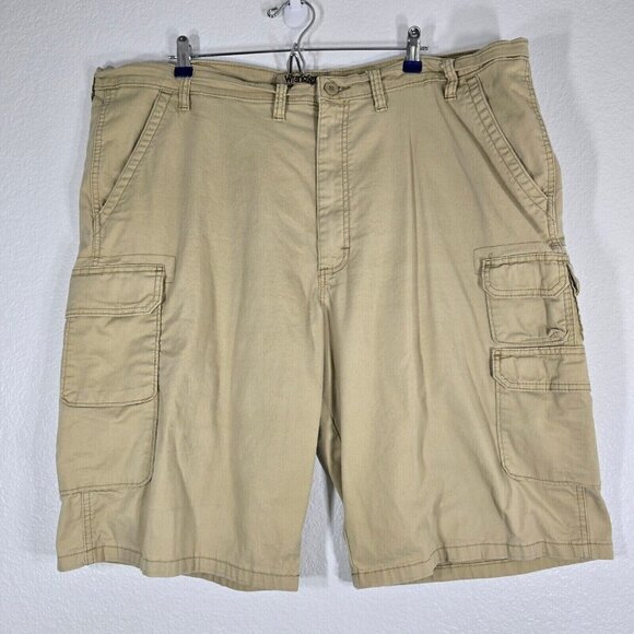 Wrangler Other - Wrangler Khaki Cargo Shorts Men Size 44 Pockets Flat Front Casual Outdoor